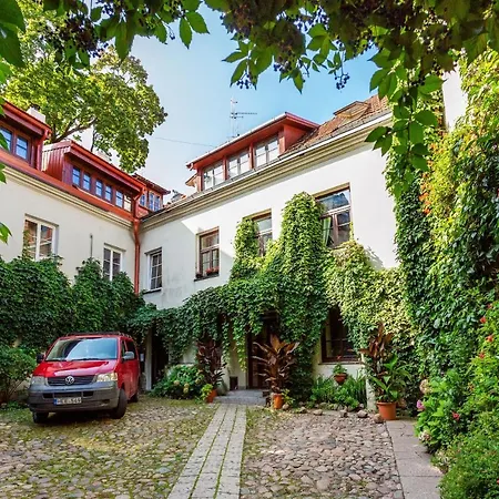 Apartment Classic Old Town Next To The Gates Of Dawn